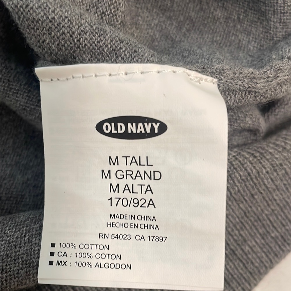 Old Navy Gray Cardigan Sweater V-Neck Knit EUC medium TALL - Picture 10 of 10